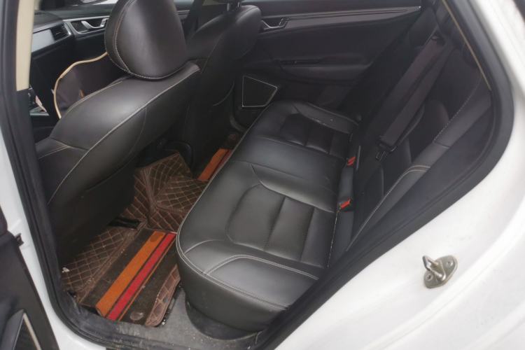 Used Geely Auto Emgrand GL New Energy 2019 1.5T DCT Zhiyue Model Left Rear Seat