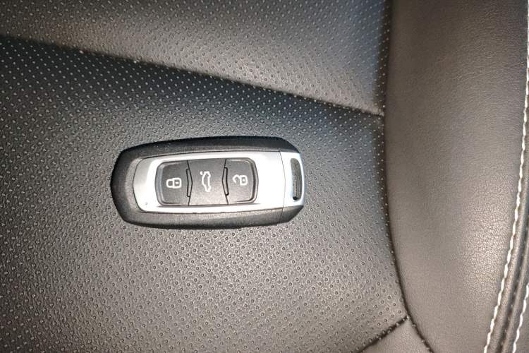Used Geely Auto Emgrand GS 2018 Sport Edition 1.4T Automatic LingShang Model Vehicle Key