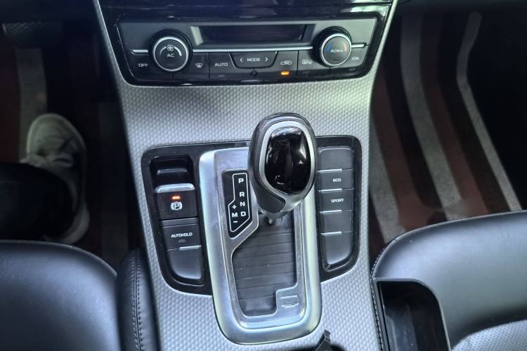 Used Geely Auto Emgrand GS 2016 Elegant Edition 1.8L Automatic LingShang Model Interior 4