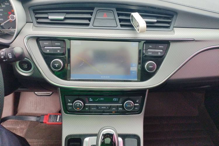 Used Geely Auto Emgrand GS 2016 Sport Edition 1.3T Automatic LingShang Model Audio And AC Panel