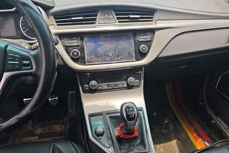 Used Geely Auto Emgrand GS 2016 Sport Edition 1.3T Manual LingShang Model Audio And AC Panel