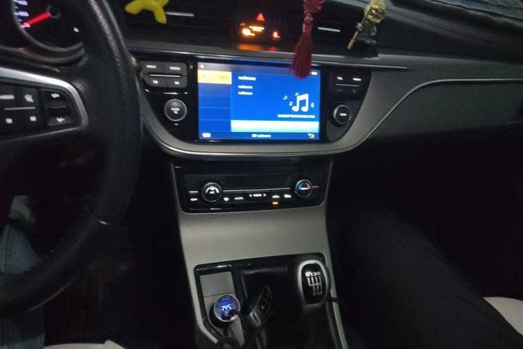 Used Geely Auto Emgrand GS 2016 Sport Edition 1.3T Manual LingShang Model Audio And AC Panel