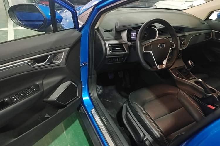 Used Geely Auto Emgrand GS 2016 Elegant Edition 1.8L Manual LingShang Model Driver Seat