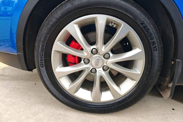 Used Geely Auto Emgrand GS 2016 Sport Edition 1.3T Manual LingShang Model Exterior 2