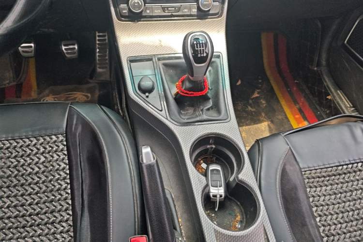 Used Geely Auto Emgrand GS 2016 Sport Edition 1.3T Manual LingShang Model Gear Lever