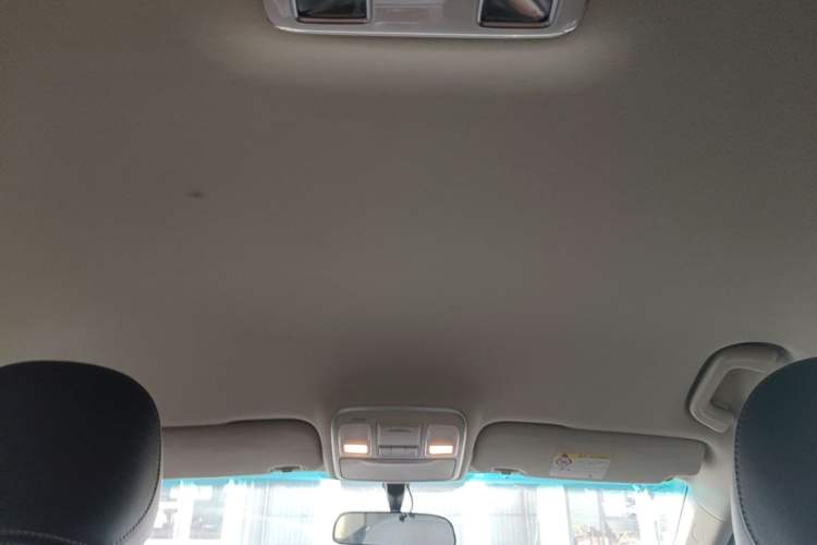 Used Geely Auto Emgrand GS 2016 Elegant Edition 1.8L Automatic LingShang Model Headliner