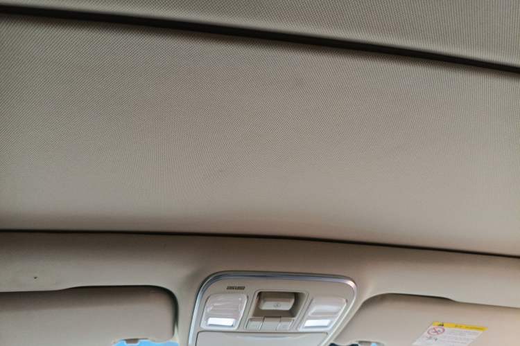 Used Geely Auto Emgrand GS 2016 Sport Edition 1.3T Automatic LingShang Model Headliner