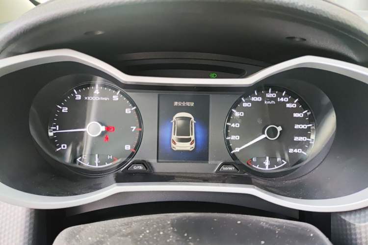 Used Geely Auto Emgrand GS 2016 Elegant Edition 1.3T Automatic ZhenShang Model Instrument Cluster
