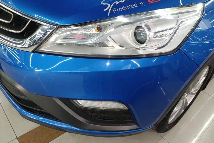 Used Geely Auto Emgrand GS 2016 Elegant Edition 1.8L Manual LingShang Model Left Front Headlight