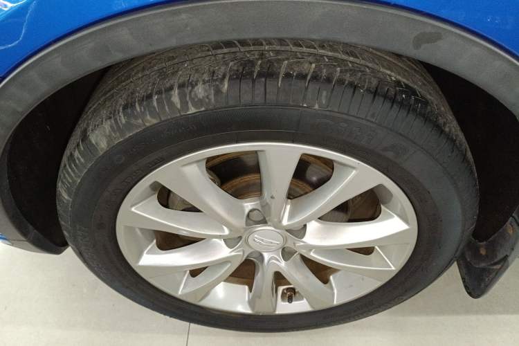 Used Geely Auto Emgrand GS 2016 Elegant Edition 1.8L Manual LingShang Model Left Front Wheel Hub
