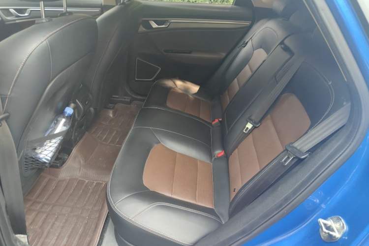 Used Geely Auto Emgrand GS 2016 Sport Edition 1.3T Automatic ZhenShang Model Left Rear Seat