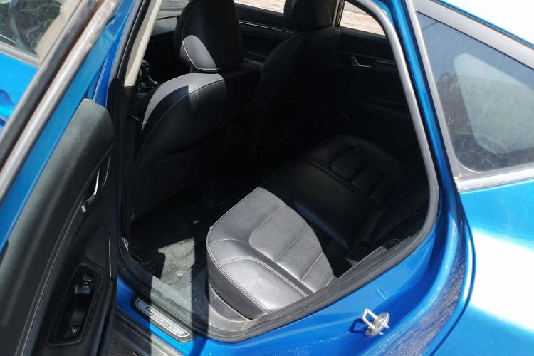 Used Geely Auto Emgrand GS 2016 Sports Edition 1.8L Manual LingShang Model Left Rear Seat