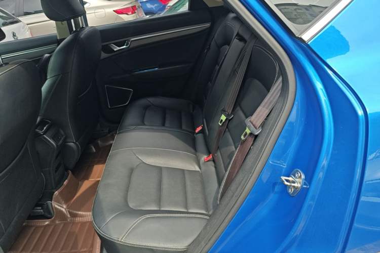 Used Geely Auto Emgrand GS 2016 Elegant Edition 1.3T Automatic LingShang Model Left Rear Seat