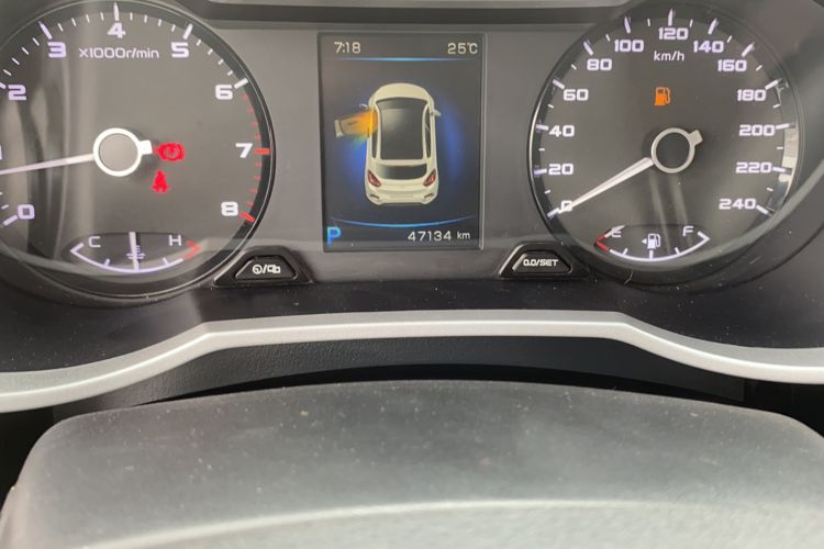 Used Geely Auto Emgrand GS 2016 Sport Edition 1.3T Automatic LingShang Model Odometer Close Up