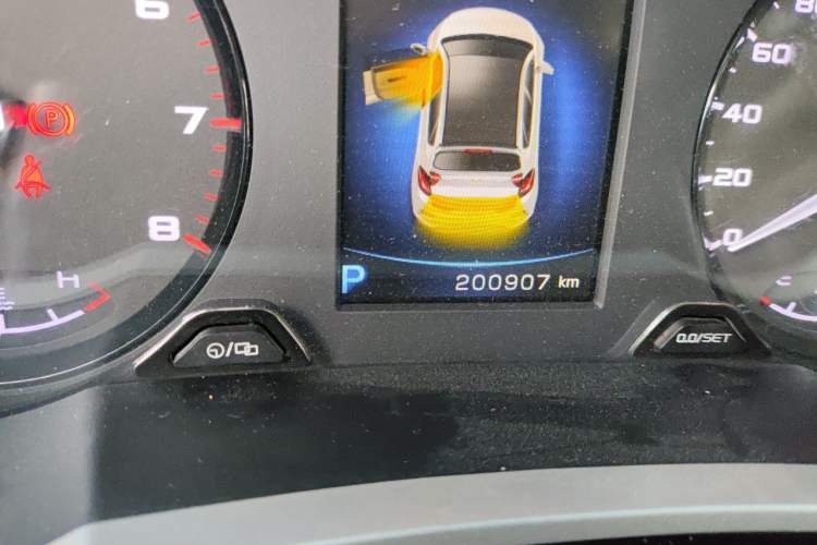 Used Geely Auto Emgrand GS 2016 Elegant Edition 1.3T Automatic ZhenShang Model Odometer Close Up