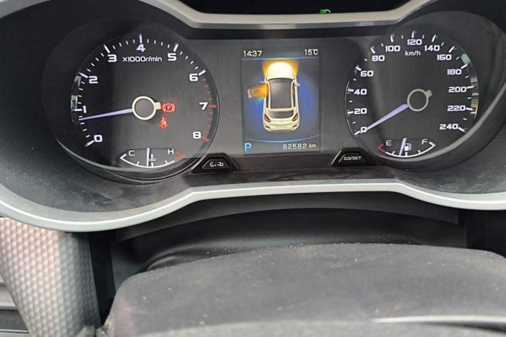 Used Geely Auto Emgrand GS 2016 Elegant Edition 1.3T Automatic LingShang Model Odometer Close Up