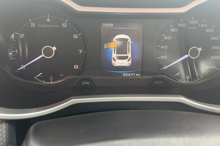 Used Geely Auto Emgrand GS 2016 Sport Edition 1.8L Automatic LingShang Model Odometer Close Up