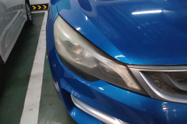 Used Geely Auto Emgrand GS 2016 Sport Edition 1.3T Manual LingShang Model Right Front Headlight