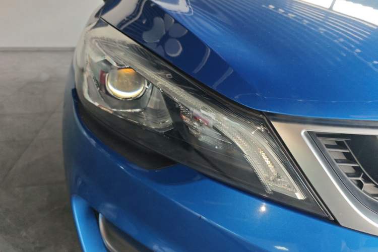 Used Geely Auto Emgrand GS 2016 Sports Edition 1.8L Manual LingShang Model Right Front Headlight
