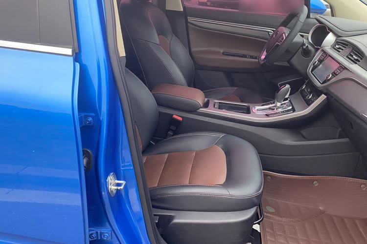 Used Geely Auto Emgrand GS 2016 Sport Edition 1.3T Automatic LingShang Model Right Front Seat