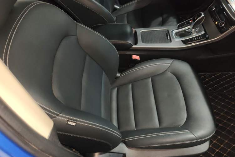 Used Geely Auto Emgrand GS 2016 Elegant Edition 1.3T Automatic LingShang Model Right Front Seat