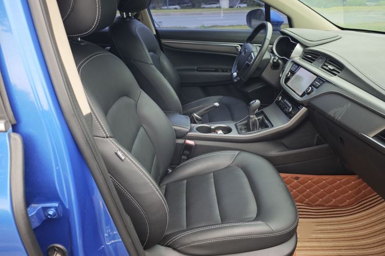 Used Geely Auto Emgrand GS 2016 Sports Edition 1.8L Manual LingShang Model Right Front Seat