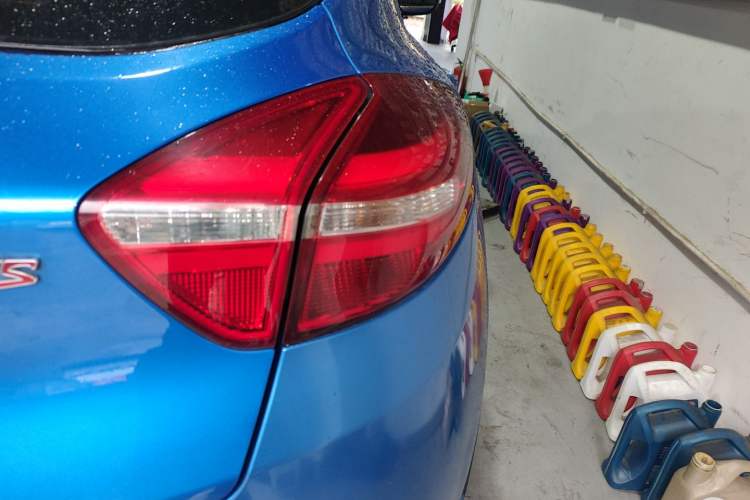 Used Geely Auto Emgrand GS 2016 Elegant Edition 1.3T Automatic LingShang Model Right Rear Taillight
