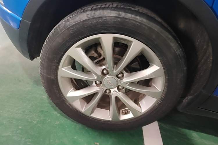 Used Geely Auto Emgrand GS 2016 Elegant Edition 1.8L Manual LingShang Model Right Rear Wheel Hub