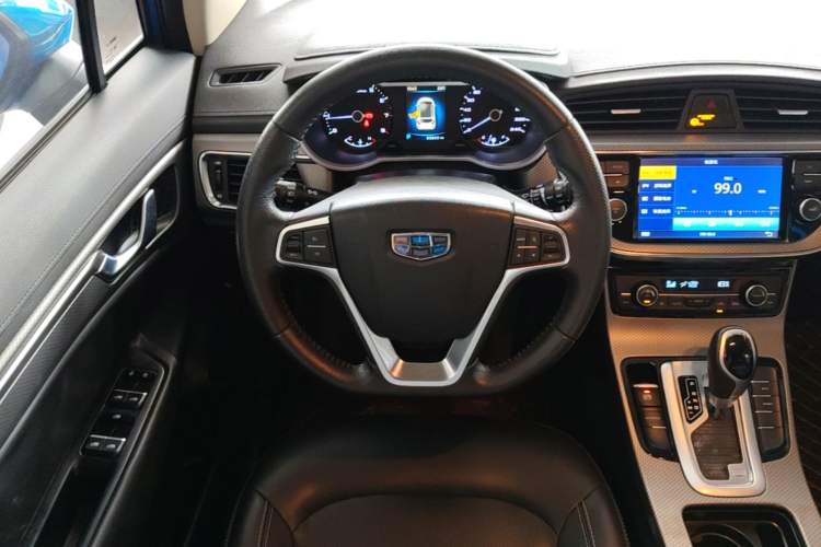 Used Geely Auto Emgrand GS 2016 Elegant Edition 1.8L Automatic LingShang Model Steering Wheel