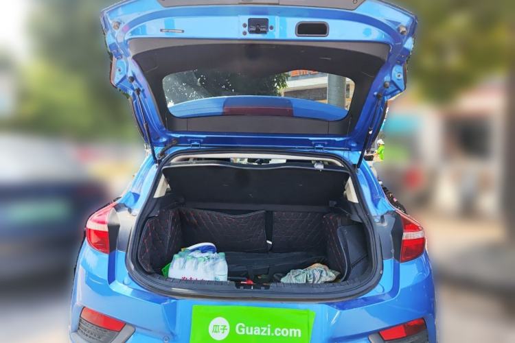 Used Geely Auto Emgrand GS 2016 Elegant Edition 1.3T Automatic ZhenShang Model Trunk