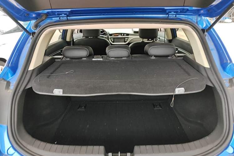 Used Geely Auto Emgrand GS 2016 Elegant Edition 1.8L Automatic LingShang Model Trunk