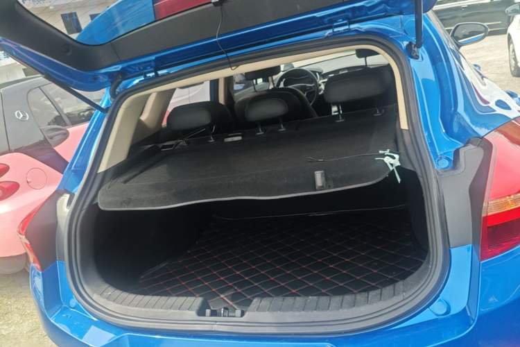Used Geely Auto Emgrand GS 2016 Elegant Edition 1.3T Automatic LingShang Model Trunk