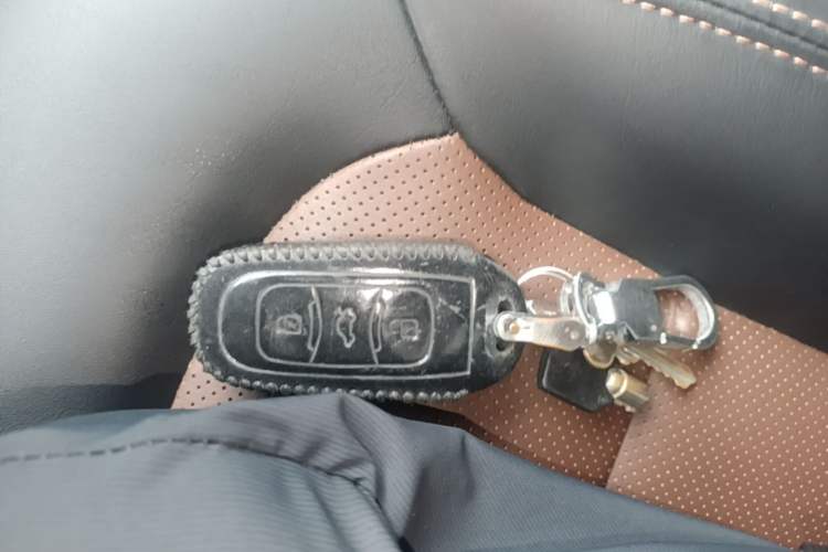 Used Geely Auto Emgrand GS 2016 Sport Edition 1.3T Automatic ZhenShang Model Vehicle Key
