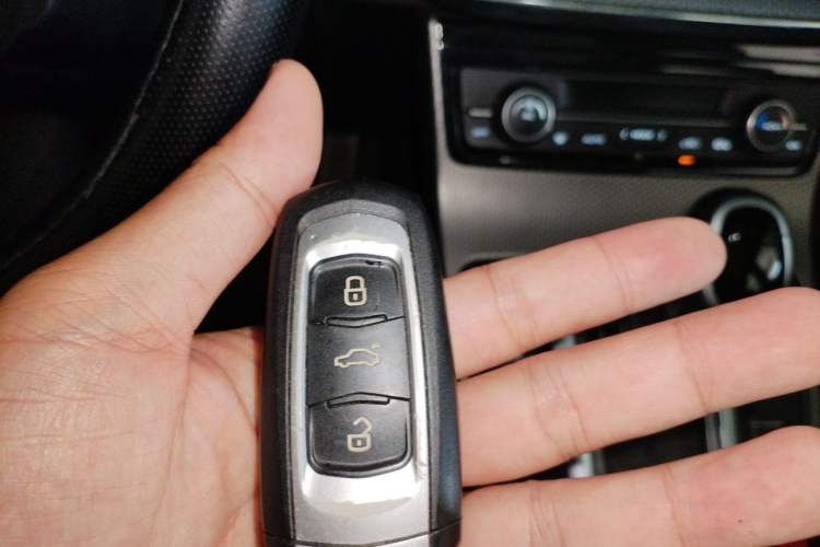 Used Geely Auto Emgrand GS 2016 Sport Edition 1.3T Automatic LingShang Model Vehicle Key