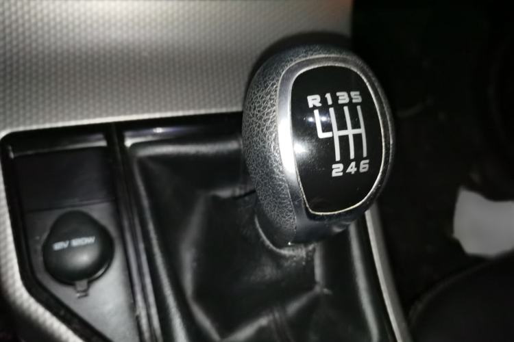 Used Geely Auto Emgrand GS 2016 Sports Edition 1.8L Manual LingShang Model Gear Lever