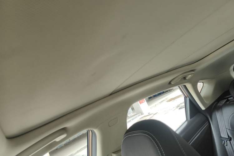 Used Geely Auto Emgrand GS 2016 Sport Edition 1.3T Manual LingShang Model Headliner