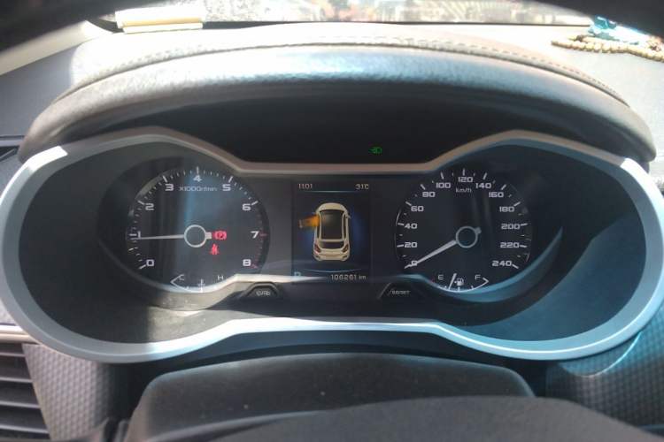 Used Geely Auto Emgrand GS 2016 Elegant Edition 1.3T Automatic LingShang Model Instrument Cluster