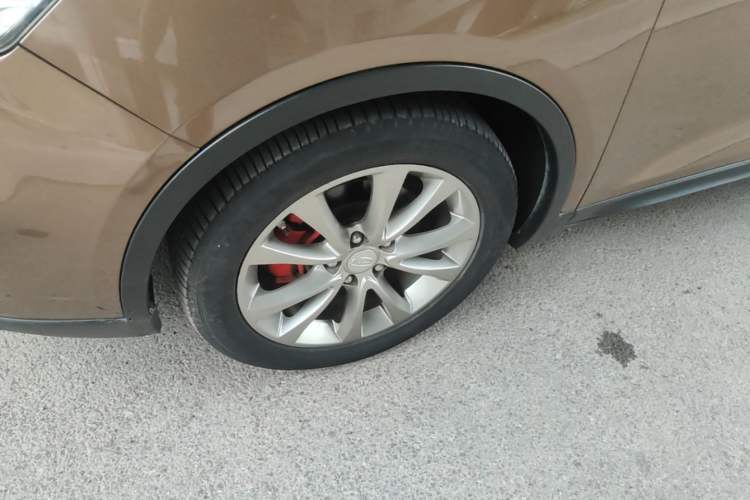 Used Geely Auto Emgrand GS 2016 Sport Edition 1.3T Manual LingShang Model Left Front Wheel Hub
