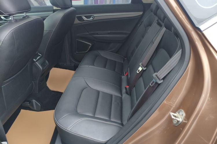Used Geely Auto Emgrand GS 2016 Elegant Edition 1.3T Automatic LingShang Model Left Rear Seat