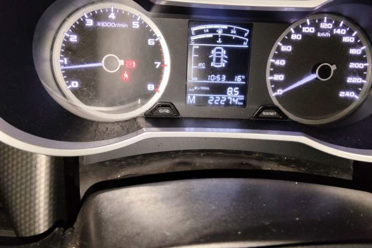 Used Geely Auto Emgrand GS 2016 Sports Edition 1.8L Manual LingShang Model Odometer Close Up