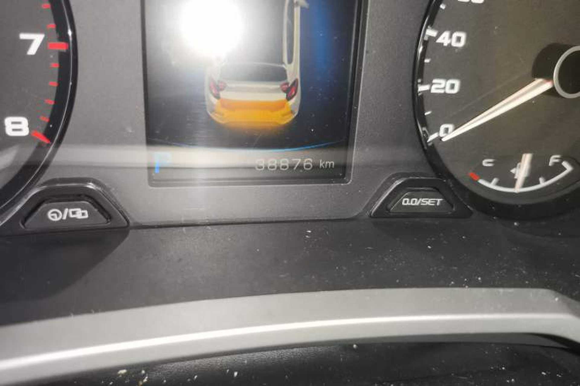 Used Geely Auto Emgrand GS 2016 Sport Edition 1.8L Automatic LingShang Model Odometer Close Up