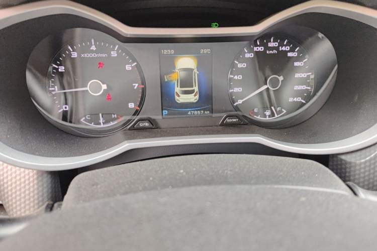 Used Geely Auto Emgrand GS 2016 Sport Edition 1.3T Automatic LingShang Model Odometer Close Up