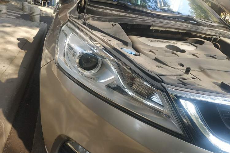 Used Geely Auto Emgrand GS 2016 Elegant Edition 1.8L Manual LingShang Model Right Front Headlight