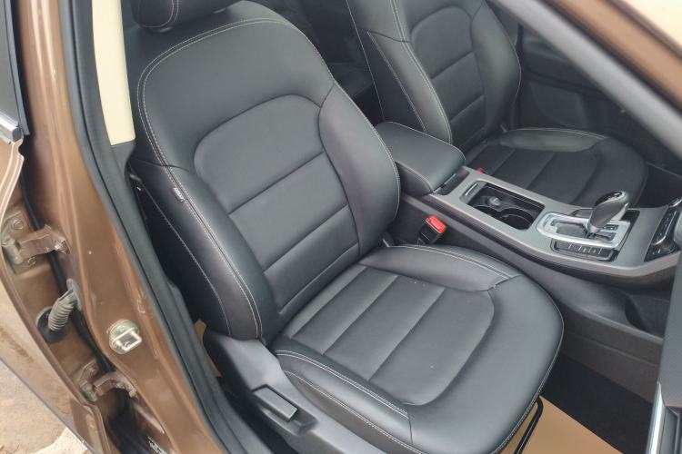 Used Geely Auto Emgrand GS 2016 Elegant Edition 1.3T Automatic LingShang Model Right Front Seat