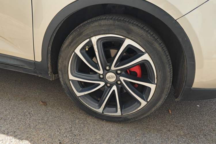 Used Geely Auto Emgrand GS 2016 Elegant Edition 1.3T Automatic ZhenShang Model Right Front Wheel Hub
