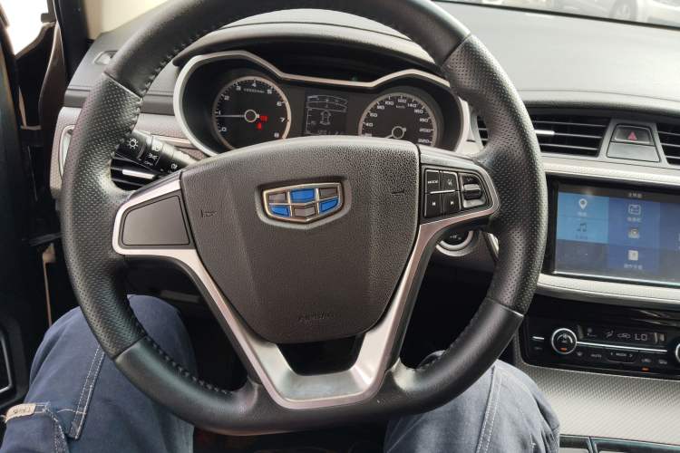 Used Geely Auto Emgrand GS 2016 Elegant Edition 1.8L Manual LingShang Model Steering Wheel