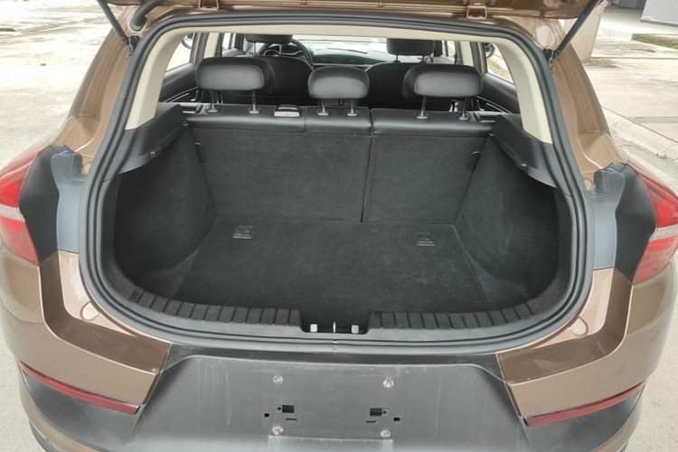 Used Geely Auto Emgrand GS 2016 Sport Edition 1.3T Manual LingShang Model Trunk