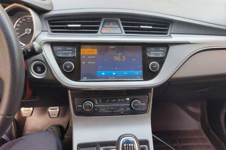 Used Geely Auto Emgrand GS 2016 Sport Edition 1.3T Manual LingShang Model Audio And AC Panel