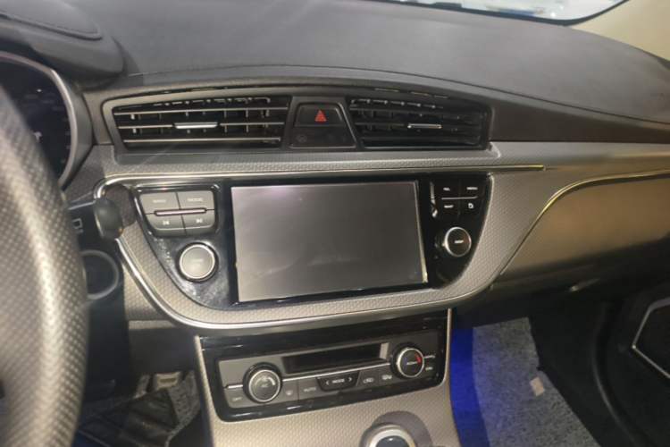 Used Geely Auto Emgrand GS 2016 Sport Edition 1.3T Automatic LingShang Model Audio And AC Panel
