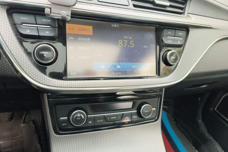 Used Geely Auto Emgrand GS 2016 Sports Edition 1.8L Manual LingShang Model Audio And AC Panel